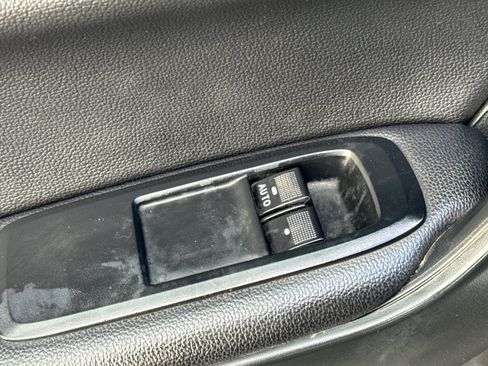 Used 2022 Ford Ranger XL w/ Equipment Group 101A High image 11