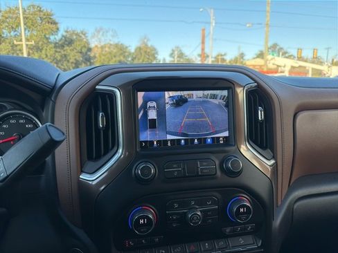 Used 2021 Chevrolet Silverado 3500 High Country w/ Z71 Off-Road Package image 16