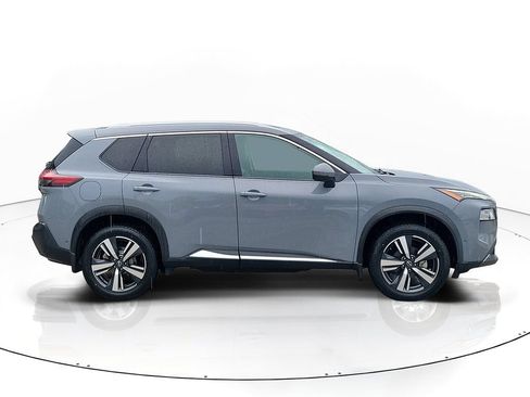 Certified 2022 Nissan Rogue SL w/ SL Premium Package FWD image 5