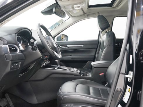 Used 2025 MAZDA CX-5 AWD 2.5 S w/ Preferred Package image 23