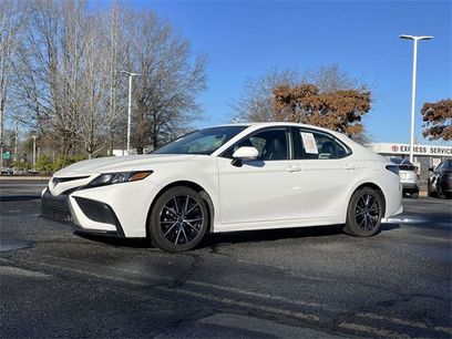Used 2022 Toyota Camry SE