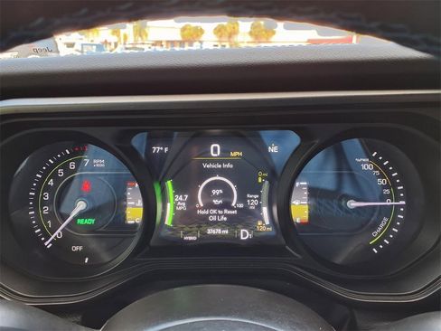 Used 2024 Jeep Wrangler Unlimited Rubicon 4xe image 39