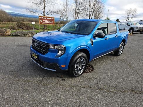 New 2026 Ford Maverick XLT w/ Equipment Group 301A image 32