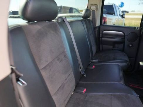 Used 2005 Dodge Ram 1500 Truck 2WD Quad Cab image 17