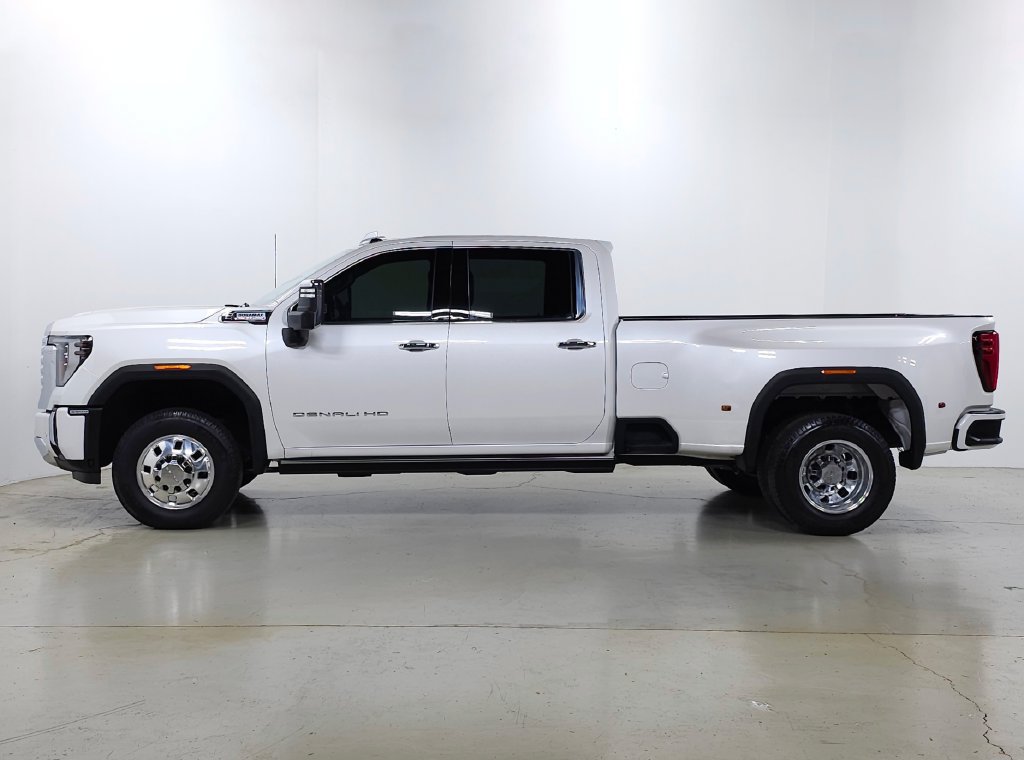 Used 2024 GMC Sierra 3500 Denali w/ Denali Reserve Package AWD/4WD image 5