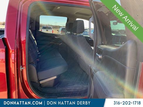 Used 2021 GMC Sierra 1500 Elevation w/ LPO, Elevation Black Package image 14