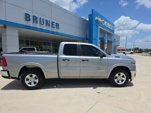 Used 2025 RAM 1500 Lone Star RWD image 20
