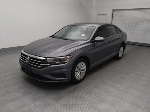 Used 2019 Volkswagen Jetta S w/ Driver Assistance Package FWD image 2