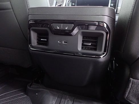 New 2026 Chevrolet Silverado 2500 ZR2 w/ LPO, Dark Essentials Package AWD/4WD image 38