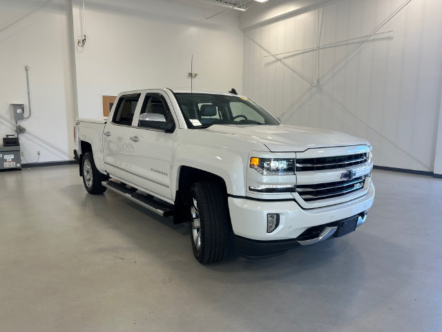 Used 2018 Chevrolet Silverado 1500 LTZ Z71 w/ LTZ Plus Package AWD/4WD image 3