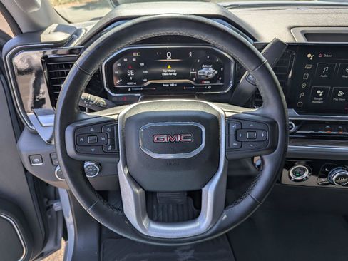 Used 2024 GMC Sierra 1500 Elevation AWD/4WD image 13