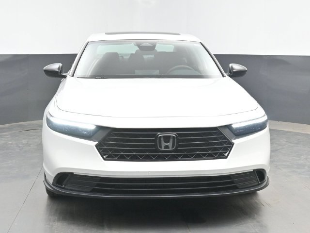 Certified 2025 Honda Accord SE image 3