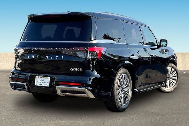Certified 2026 INFINITI QX80 Luxe w/ Cargo Package AWD/4WD image 5