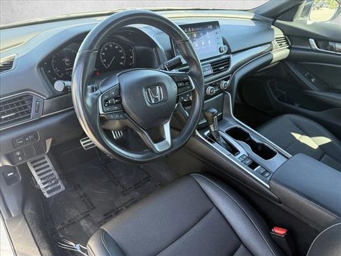 Used 2022 Honda Accord Sport image 12