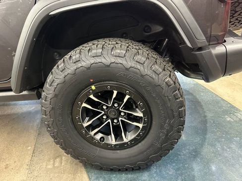 New 2026 Jeep Wrangler Unlimited Rubicon 392 image 18