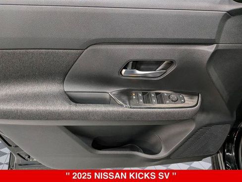 Certified 2025 Nissan Kicks SV w/ SV Premium Package AWD/4WD image 15