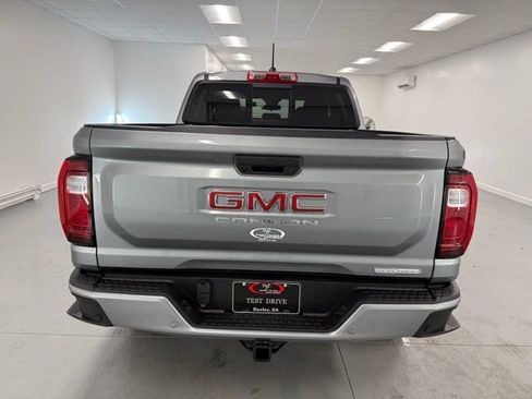 New 2026 GMC Canyon Elevation image 7