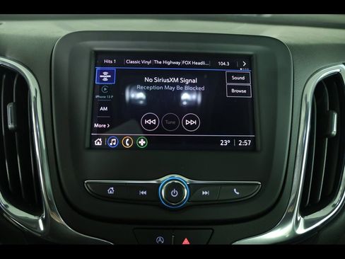 Used 2023 Chevrolet Equinox LT image 25