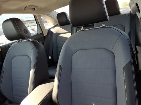 New 2026 Volkswagen Jetta SE image 11