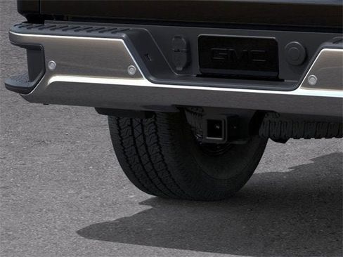 New 2025 GMC Sierra 2500 SLT w/ SLT Convenience Package image 14