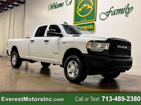 Used 2021 RAM 2500 Tradesman image 1