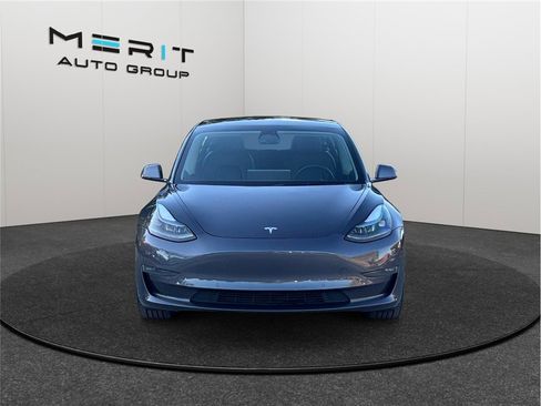 Used 2022 Tesla Model 3 Long Range image 3
