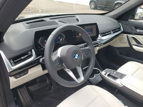 New 2026 BMW X1 xDrive28i image 10