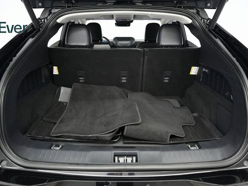 Used 2024 Ford Mustang Mach-E Premium image 25