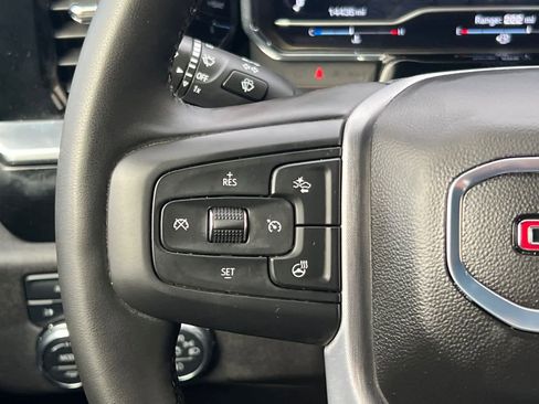 Used 2025 GMC Sierra 1500 Elevation image 26
