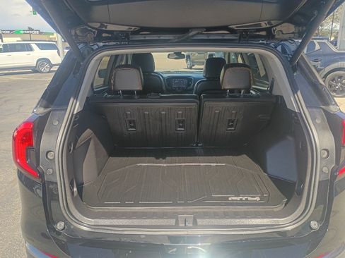 Used 2023 GMC Terrain AT4 AWD/4WD image 19