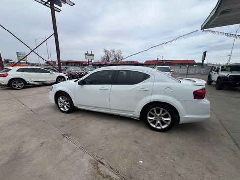Used 2014 Dodge Avenger R/T w/ Sun/Sound Group FWD image 21
