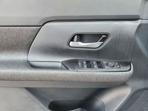 New 2026 Nissan Kicks SV image 17