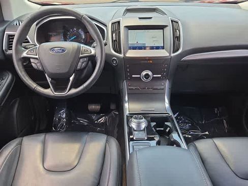 Used 2020 Ford Edge Titanium FWD image 15