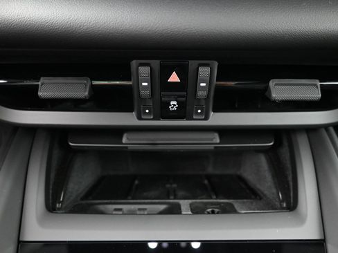 New 2026 Porsche Macan 4S Electric image 24