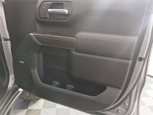 Used 2020 Chevrolet Silverado 1500 LT Trail Boss image 33