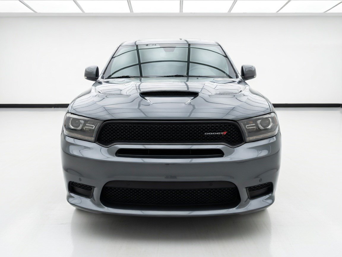 Used 2018 Dodge Durango R/T w/ Blacktop Package RWD image 2