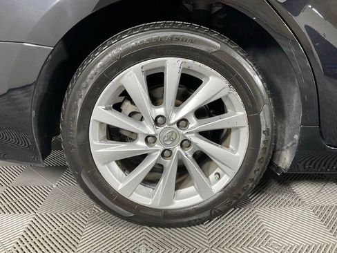 Used 2022 Toyota Camry LE w/ Convenience Package FWD image 10