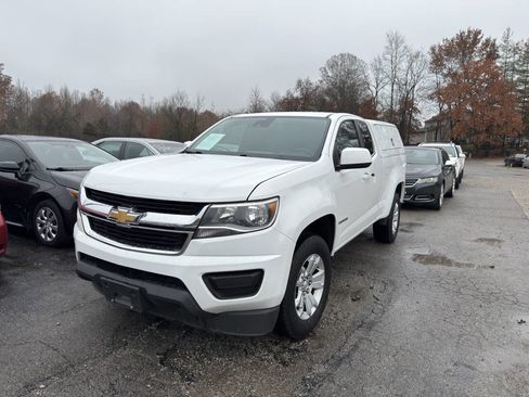 Used 2020 Chevrolet Colorado LT w/ Safety Package image 2