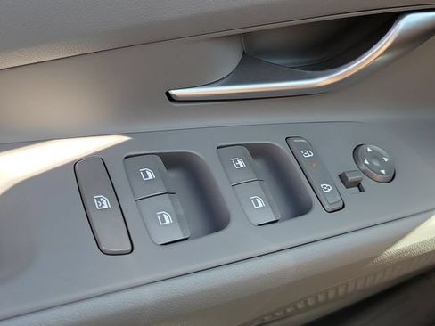 New 2026 Hyundai Elantra SE FWD image 15