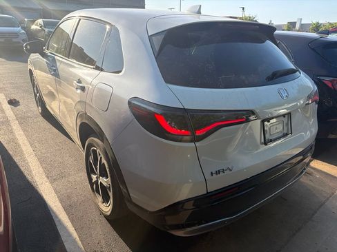 Used 2024 Honda HR-V EX-L image 7