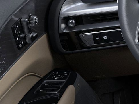 New 2025 Cadillac Lyriq Sport w/ Nappa Leather Package AWD/4WD image 22