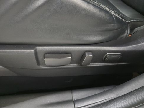 Used 2020 Mitsubishi Outlander SEL FWD image 33