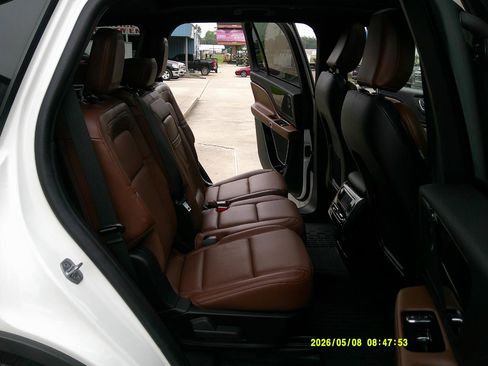 Used 2022 Lincoln Aviator Reserve w/ Class IV Trailer Tow Package AWD/4WD image 15