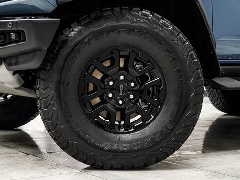 Used 2023 Ford Bronco Raptor AWD/4WD image 3