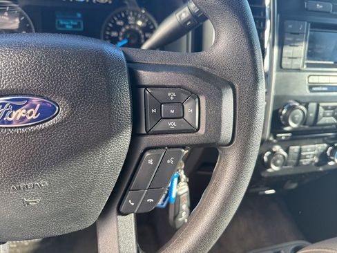 Used 2016 Ford F150 XLT image 18