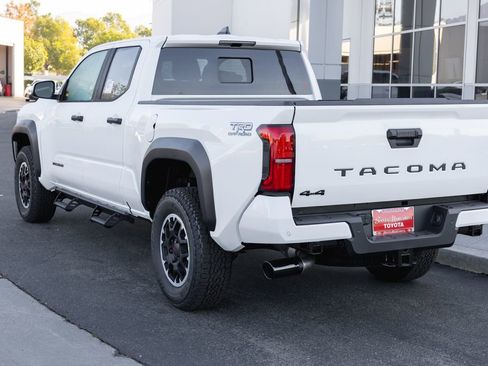 New 2026 Toyota Tacoma TRD Off-Road AWD/4WD image 6