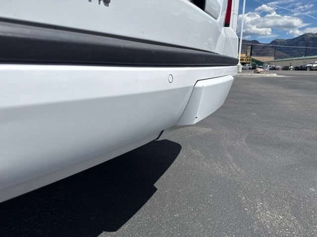 Used 2018 Chevrolet Suburban LT AWD/4WD image 10