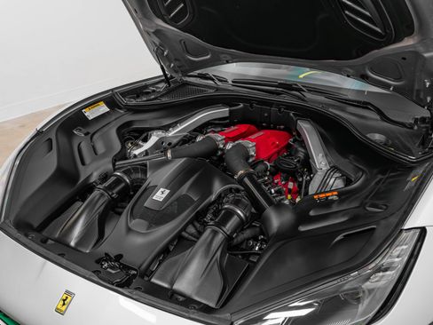 Certified 2023 Ferrari Portofino M image 21