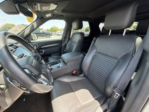 Used 2023 Land Rover Discovery S R-Dynamic AWD/4WD image 11