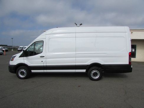 Used 2023 Ford Transit 250 148 High Roof Extended w/ Load Area Protection Package image 9
